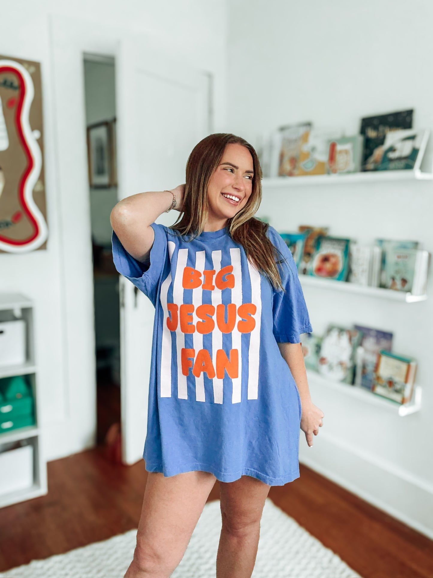 BIG JESUS FAN (Mystic Blue) (T)