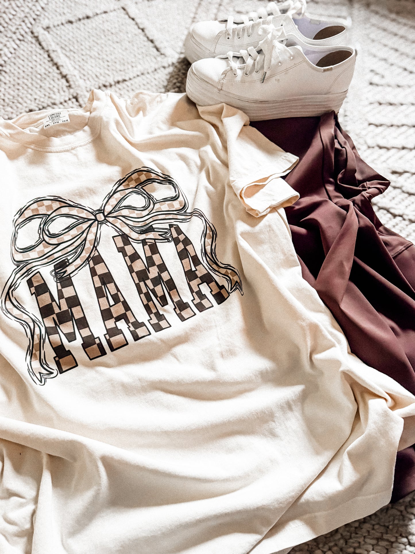 Neutral Checkered Coquette Mama (P)