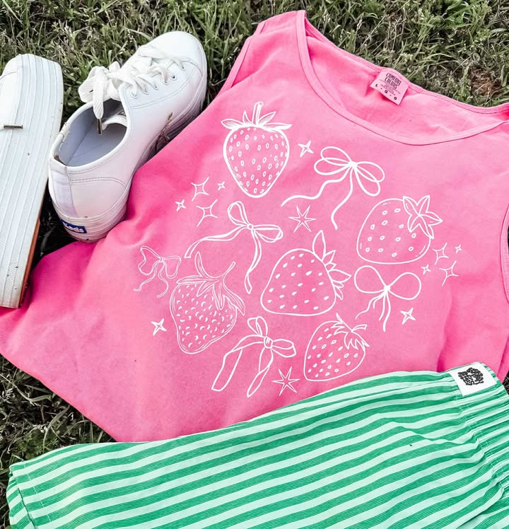 Coquette Strawberry Field