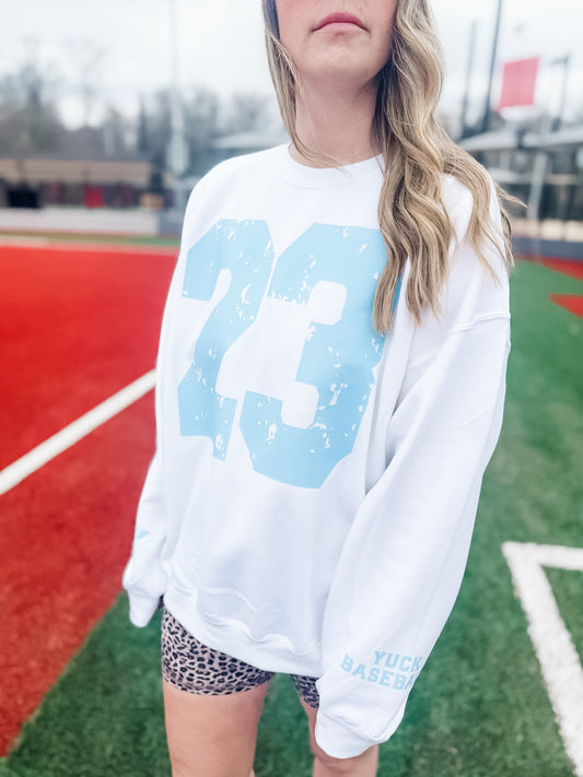 🧢 Custom Number Sweatshirt