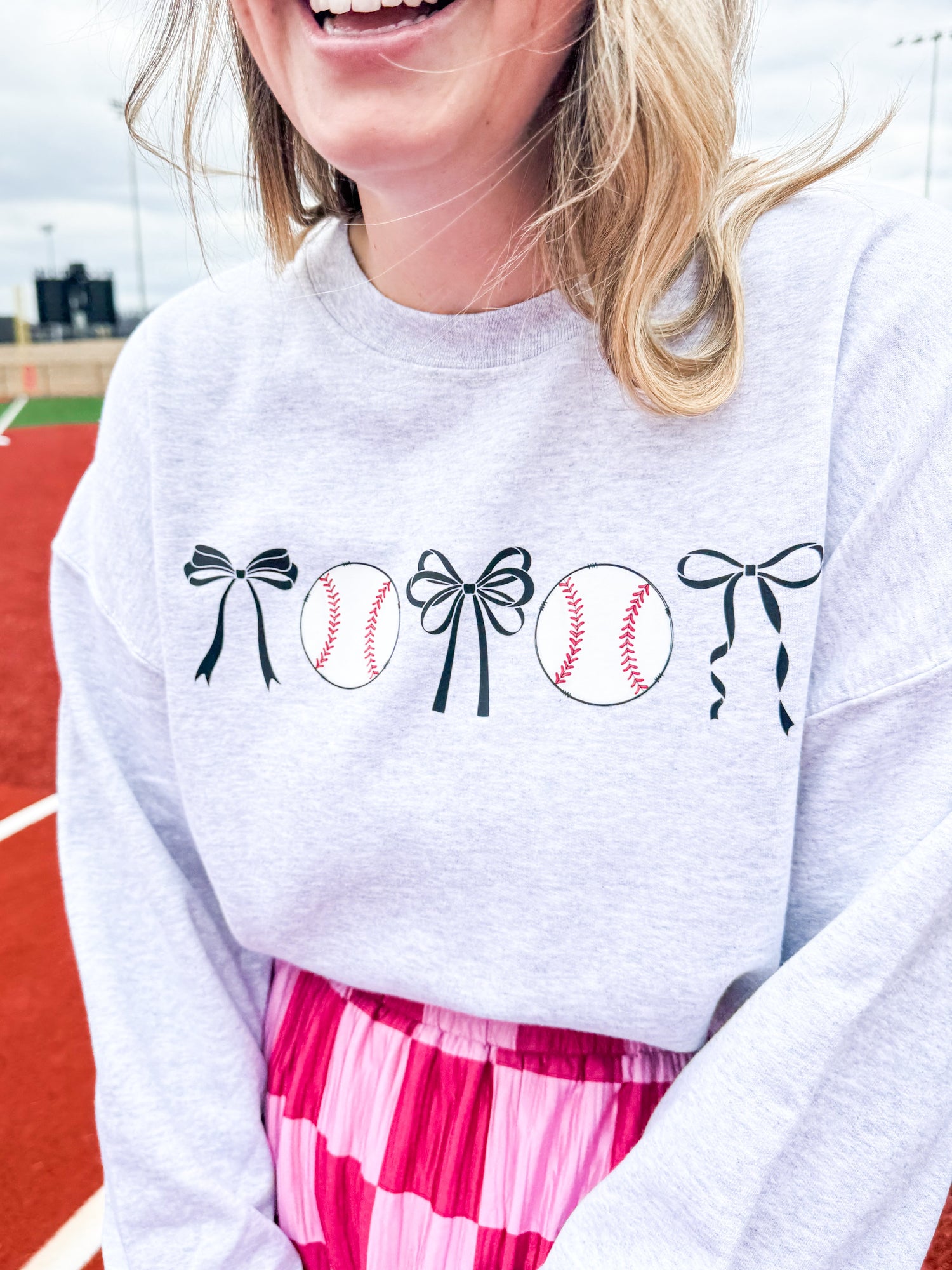 🧢 DAINTY Baseballs and Bows