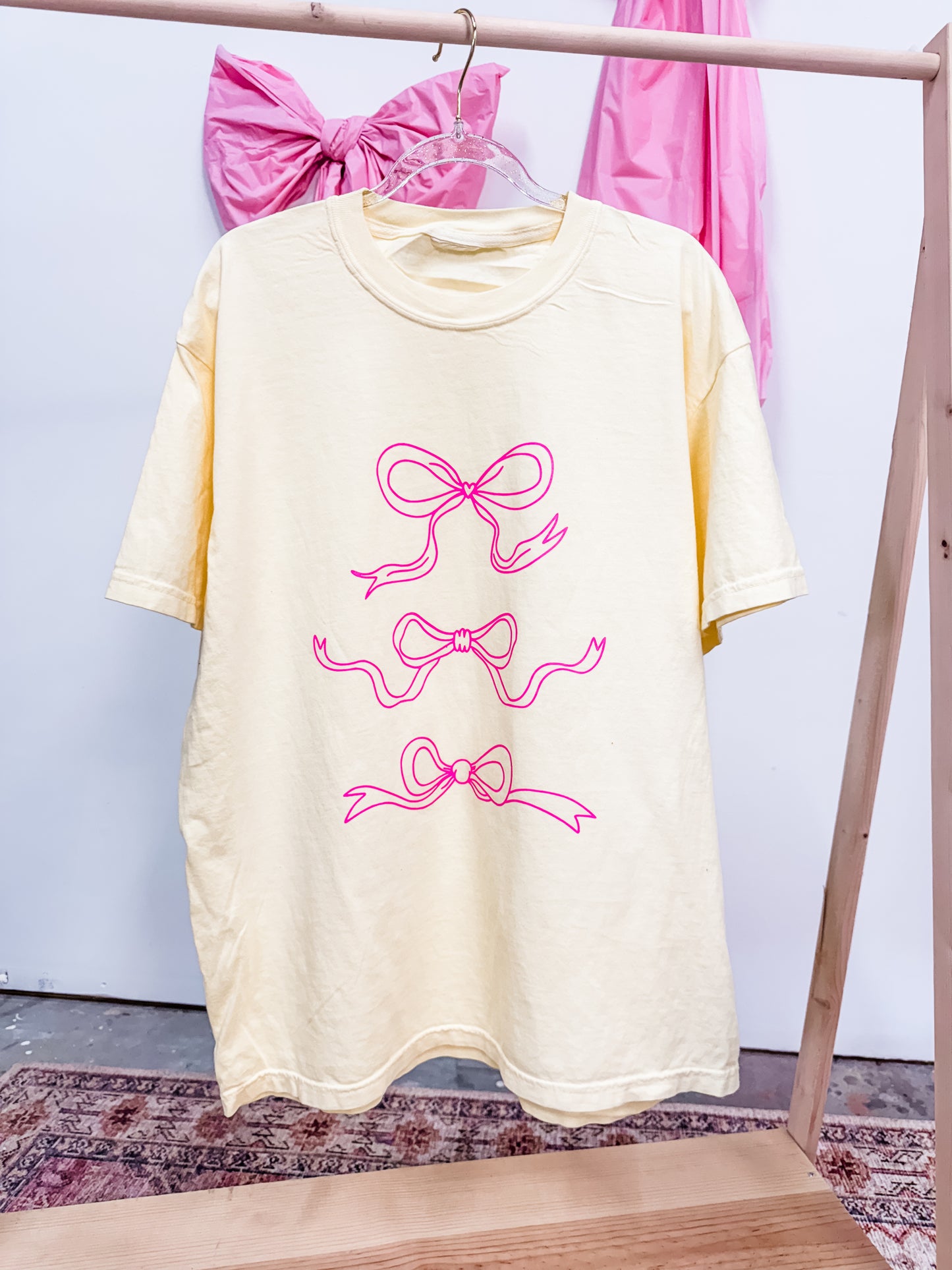 ❤️ Yellow Coquette Bow Tee