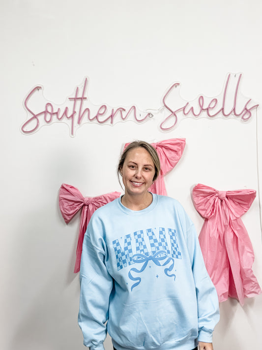 ❤️ BLUE Checkered MAMA Crewneck