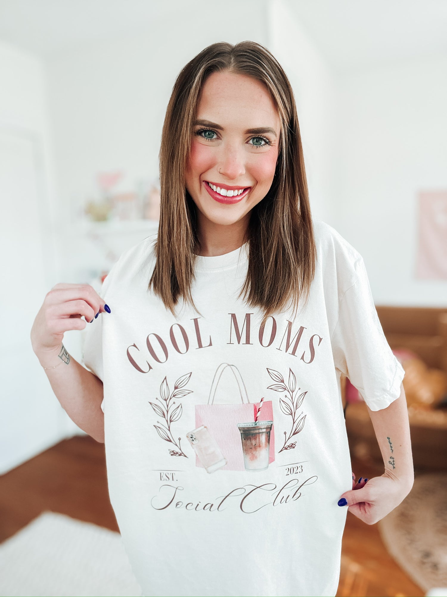 `Social Club Cool Mom