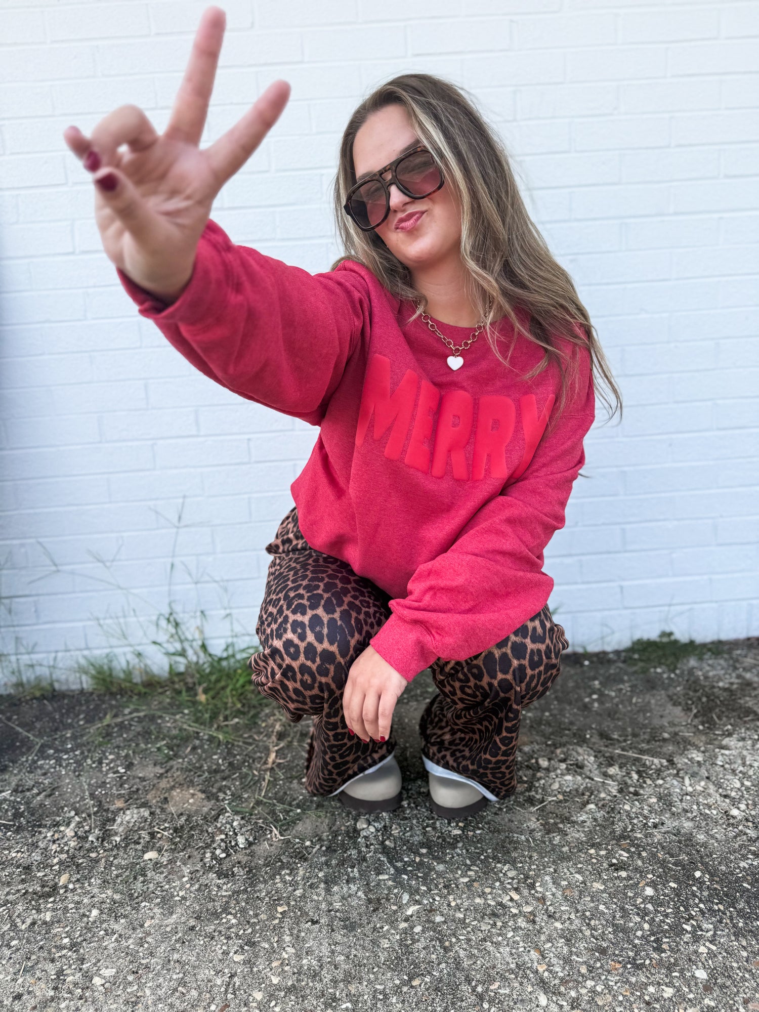 Puff Merry Monochrome