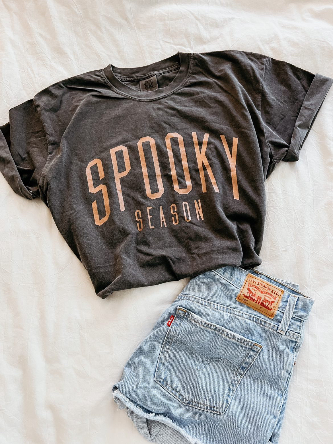 Spooky Season Tee - PEPPER